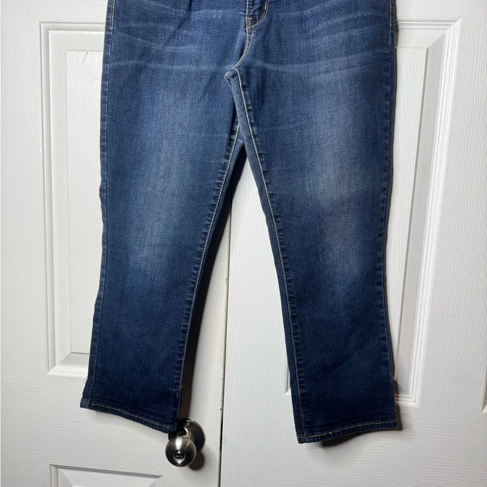 Denizen from Levi's Women's Modern Crop Jeans - Dark Blue - Picture 8 of 16